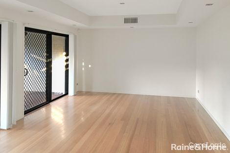 Property photo of 38 Raven Street St Lucia QLD 4067
