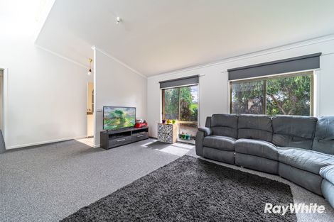 Property photo of 1/9 Akoonah Drive Golden Square VIC 3555