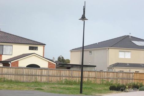 Property photo of 30 Albert Park Way Keysborough VIC 3173