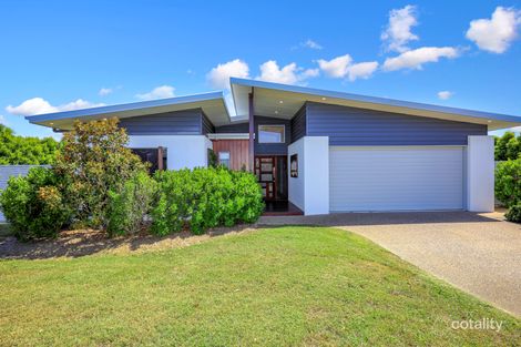 Property photo of 32 Watchbell Street Innes Park QLD 4670