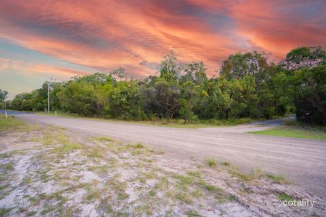 113-115 Horace St, White Patch, QLD 4507