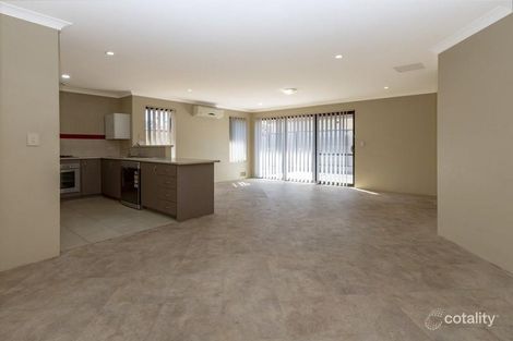 Property photo of 1/65 Little John Road Armadale WA 6112