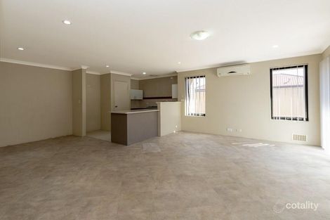 Property photo of 1/65 Little John Road Armadale WA 6112