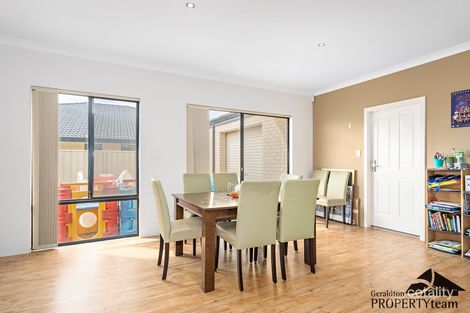 Property photo of 18 Yolanda Edge Wandina WA 6530