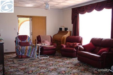 Property photo of 293 Seventh Street Wonthella WA 6530