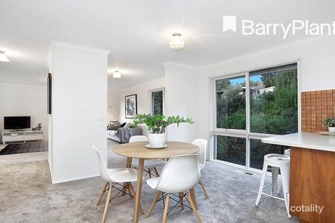 Property photo of 2/5 Wood Street Ringwood East VIC 3135