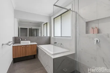 Property photo of 12 Thora Close Dondingalong NSW 2440