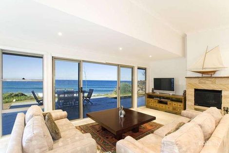 Property photo of 11 Calais Road Wamberal NSW 2260