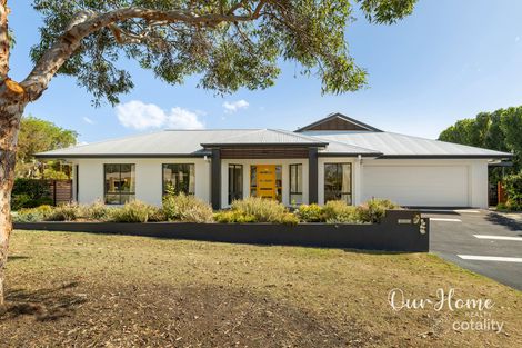 15 Hallow Cres, Augustine Heights, QLD 4300