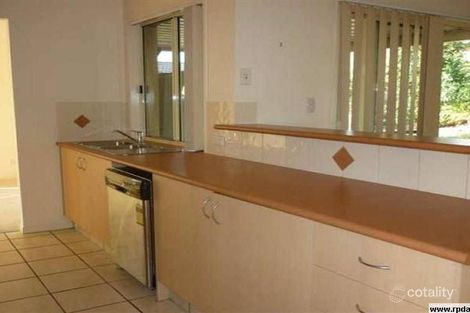 Property photo of 13 Respall Way Arundel QLD 4214