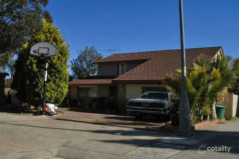 8 Moonbeam Cl, St Clair, NSW 2759