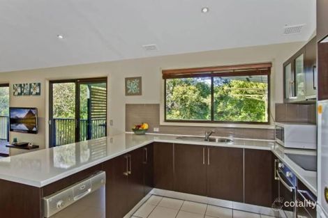 Property photo of 124 Berrys Head Road Wyoming NSW 2250