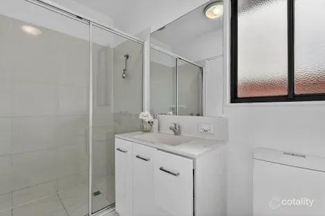 Property photo of 13/89 Ormond Road Elwood VIC 3184