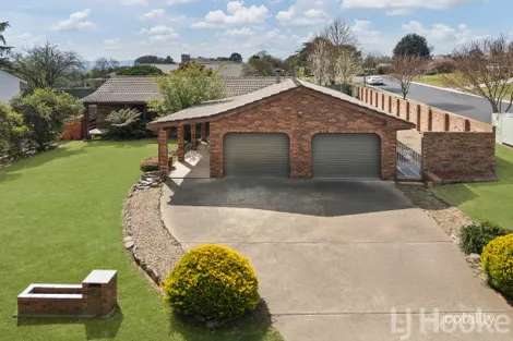 16 Tareena Ave, Kelso, NSW 2795