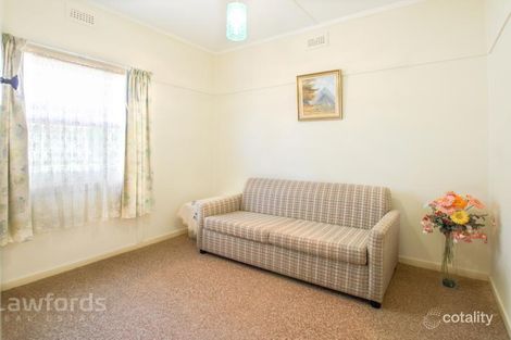 Property photo of 18 Waratah Street White Hills VIC 3550