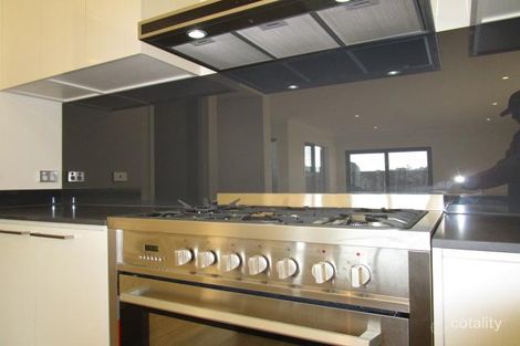 Property photo of 41 Matrix Circuit Craigieburn VIC 3064