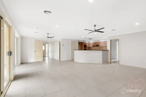 Property photo of 4 McCusker Drive Bungendore NSW 2621