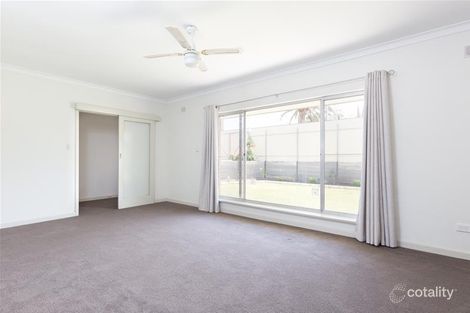 Property photo of 31 Larkdale Crescent O'Halloran Hill SA 5158