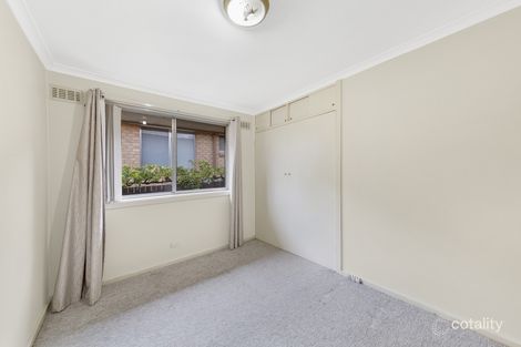 Property photo of 4 Hambly Place Karabar NSW 2620