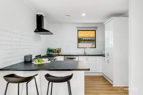 Property photo of 33 Illalong Crescent Munno Para SA 5115