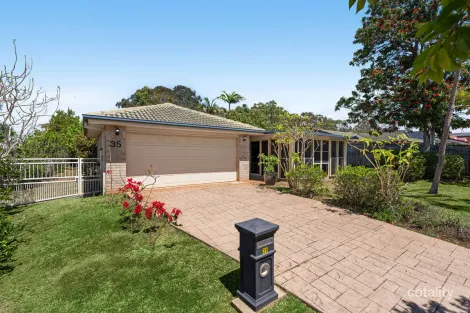 35 JUANITA ST, BIRKDALE, QLD 4159