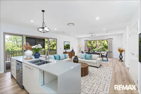 21 Laurel Ave, Nambour, QLD 4560