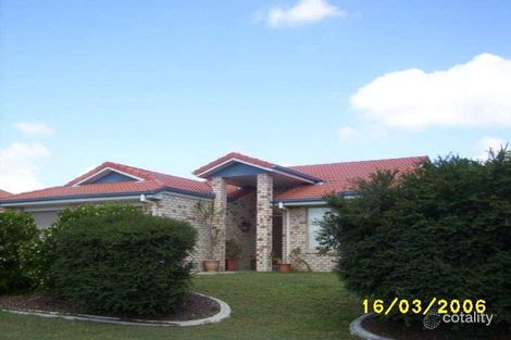 Property photo of 19 Christopher Place Sinnamon Park QLD 4073