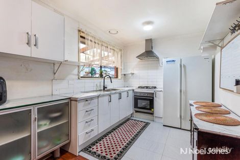 Property photo of 16 Highpoint Avenue Mooroolbark VIC 3138