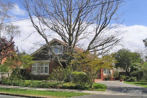 Property photo of 17 St James Avenue Mont Albert VIC 3127