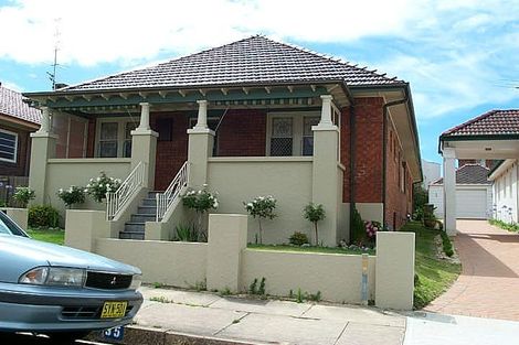 Property photo of 35 Wrightson Avenue Bar Beach NSW 2300