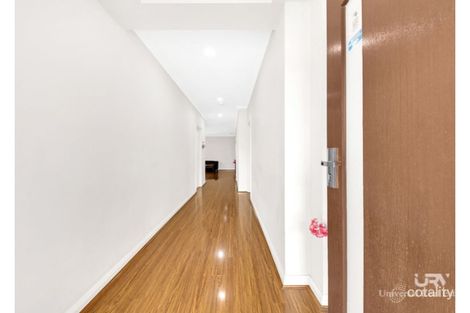 Property photo of 35 Stoke Circuit Wollert VIC 3750