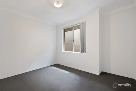 Property photo of 84 Tiffany Centre Dalyellup WA 6230