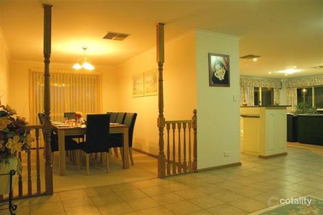 Property photo of 2 Pfitzner Place Greenwith SA 5125