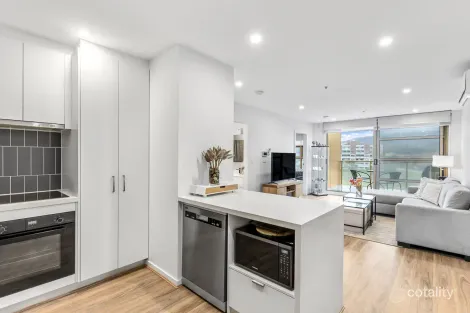 401/43 Arthur Blakeley Way, Coombs, ACT 2611