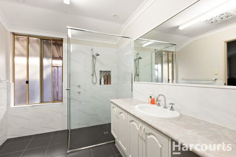 Property photo of 28 Paradise Circuit Halls Head WA 6210