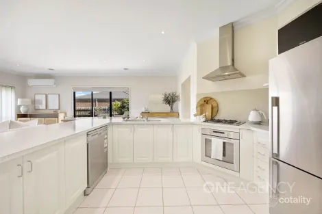 Property photo of 22 Black Avenue Gisborne VIC 3437