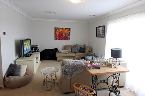 Property photo of 36 Langi Crescent Glenfield Park NSW 2650