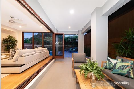 Property photo of 87 Eighth Avenue St Lucia QLD 4067