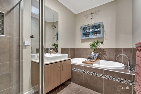 Property photo of 10 Meadow Street Craigieburn VIC 3064