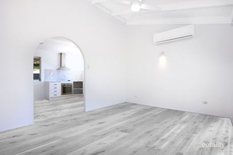 Property photo of 4 Chateau Court Highland Park QLD 4211
