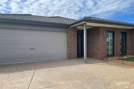 Property photo of 33 Terrene Terrace Point Cook VIC 3030