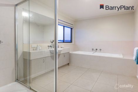 Property photo of 24 Windmill Parade Mount Martha VIC 3934