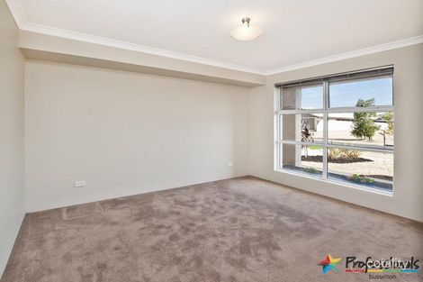 Property photo of 13 Provincia Parade Yalyalup WA 6280