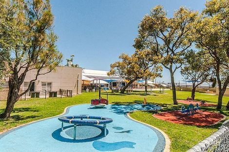 Property photo of 114 Ranworth Road Hocking WA 6065