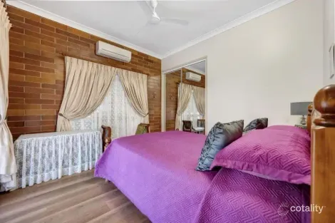 Property photo of 697-699 Bayswater Road Mount Louisa QLD 4814
