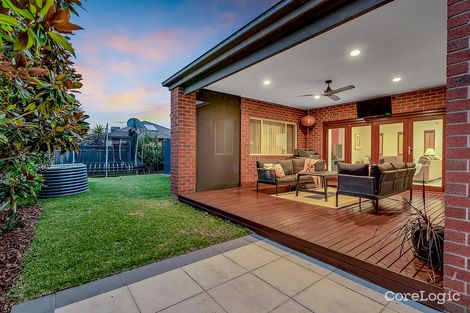 Property photo of 32 Taransay Way Craigieburn VIC 3064