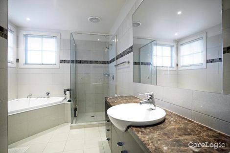 Property photo of 18 Zoe Circuit Northcote VIC 3070