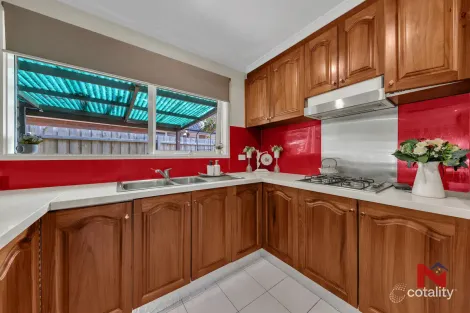 Property photo of 8 Sanderling Street Werribee VIC 3030