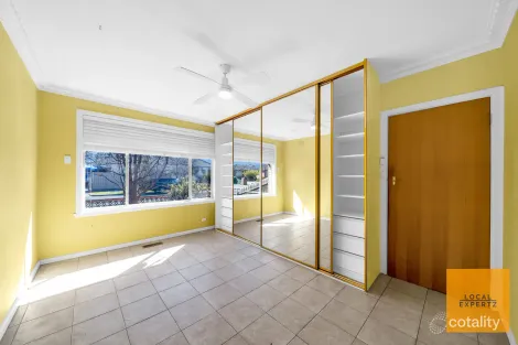 Property photo of 3 Curtin Street St Albans VIC 3021