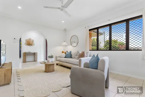 Property photo of 5 Dale Close Bayview Heights QLD 4868